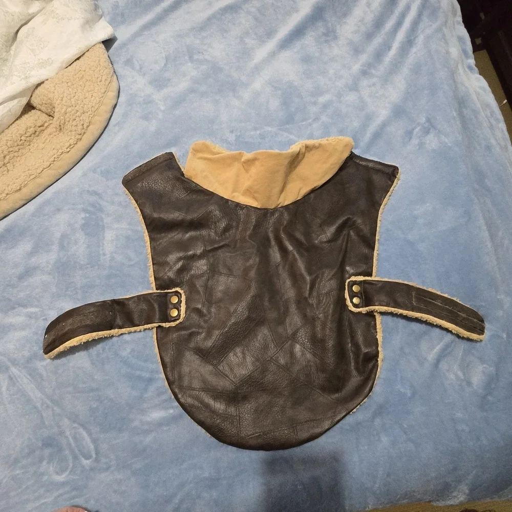 Brown Bomber Dog Jacket‎ Size Medium Faux Leather Sherpa Lined Coat Walk Winter